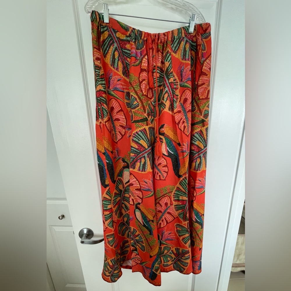 Wide leg pants